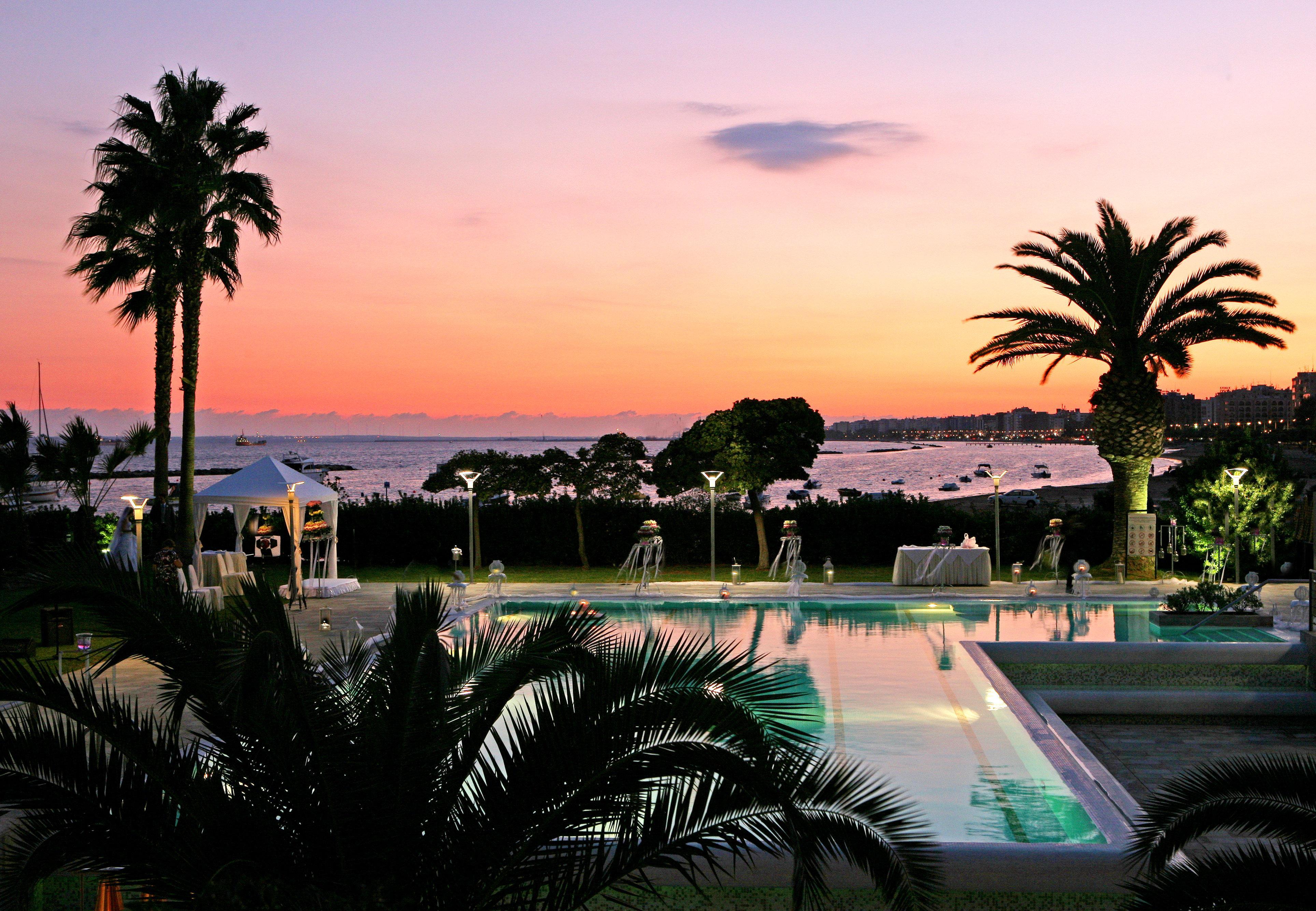 Crowne Plaza Limassol By Ihg Hotel Kültér fotó